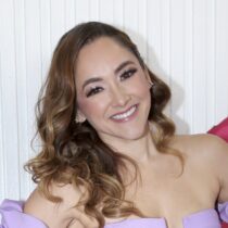 Sherlyn recupera a su perrita perdida