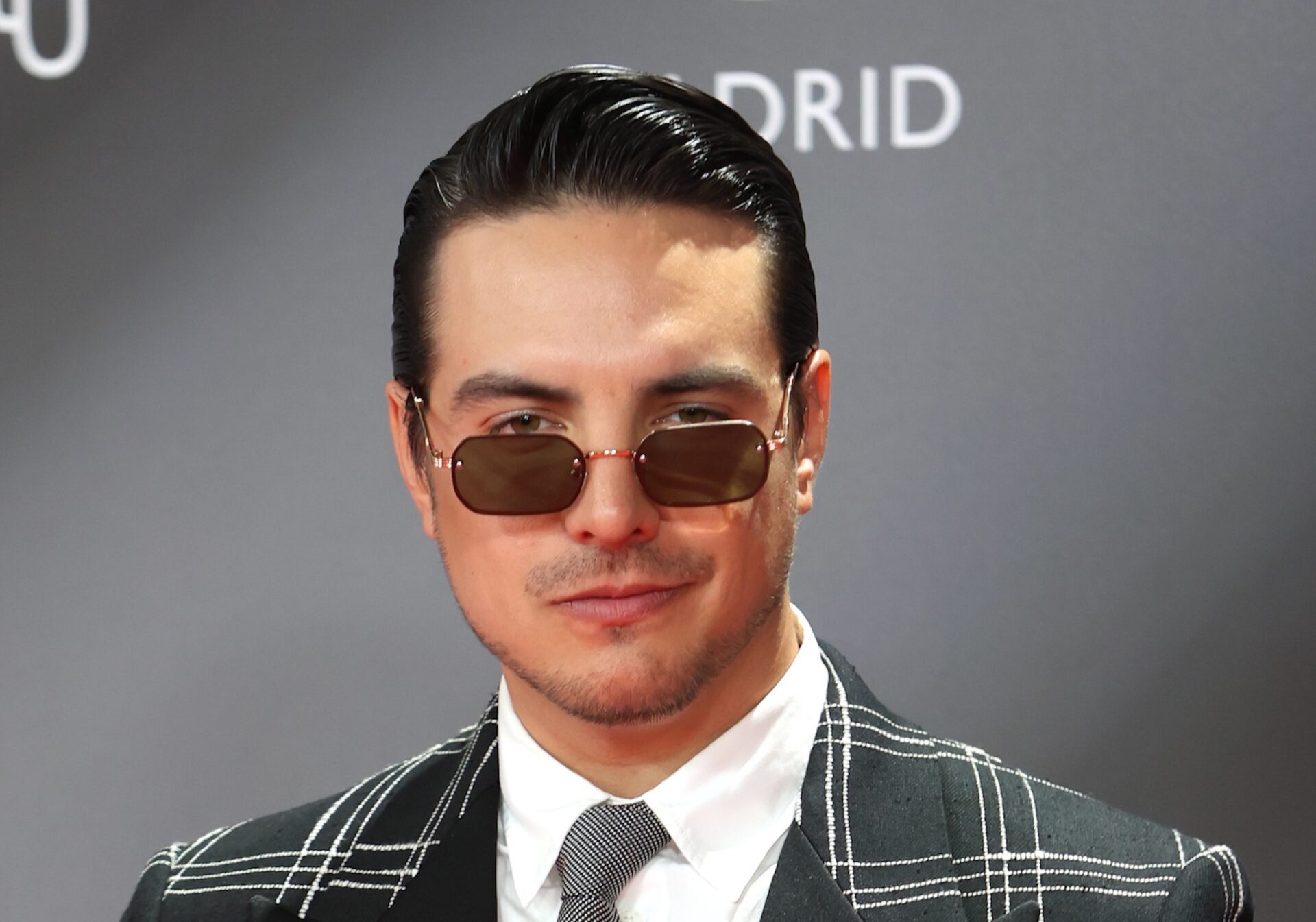 Vadhir Derbez revela la parte no tan divertida de sus viajes