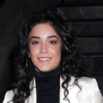 Alejandra Capetillo se viste de flamenca para honrar a su yeya