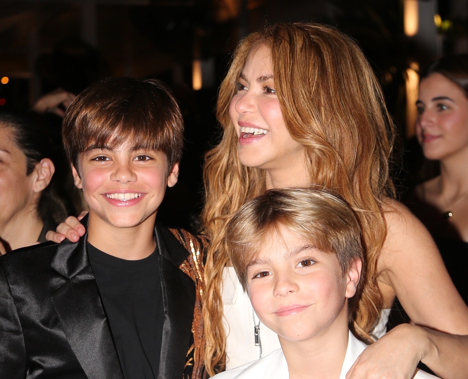 Shakira limita el tiempo en pantallas a sus hijos 