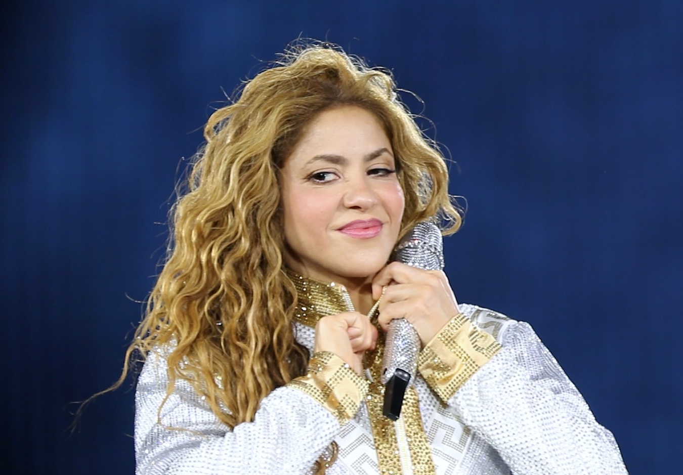 Shakira le gana a Hacienda