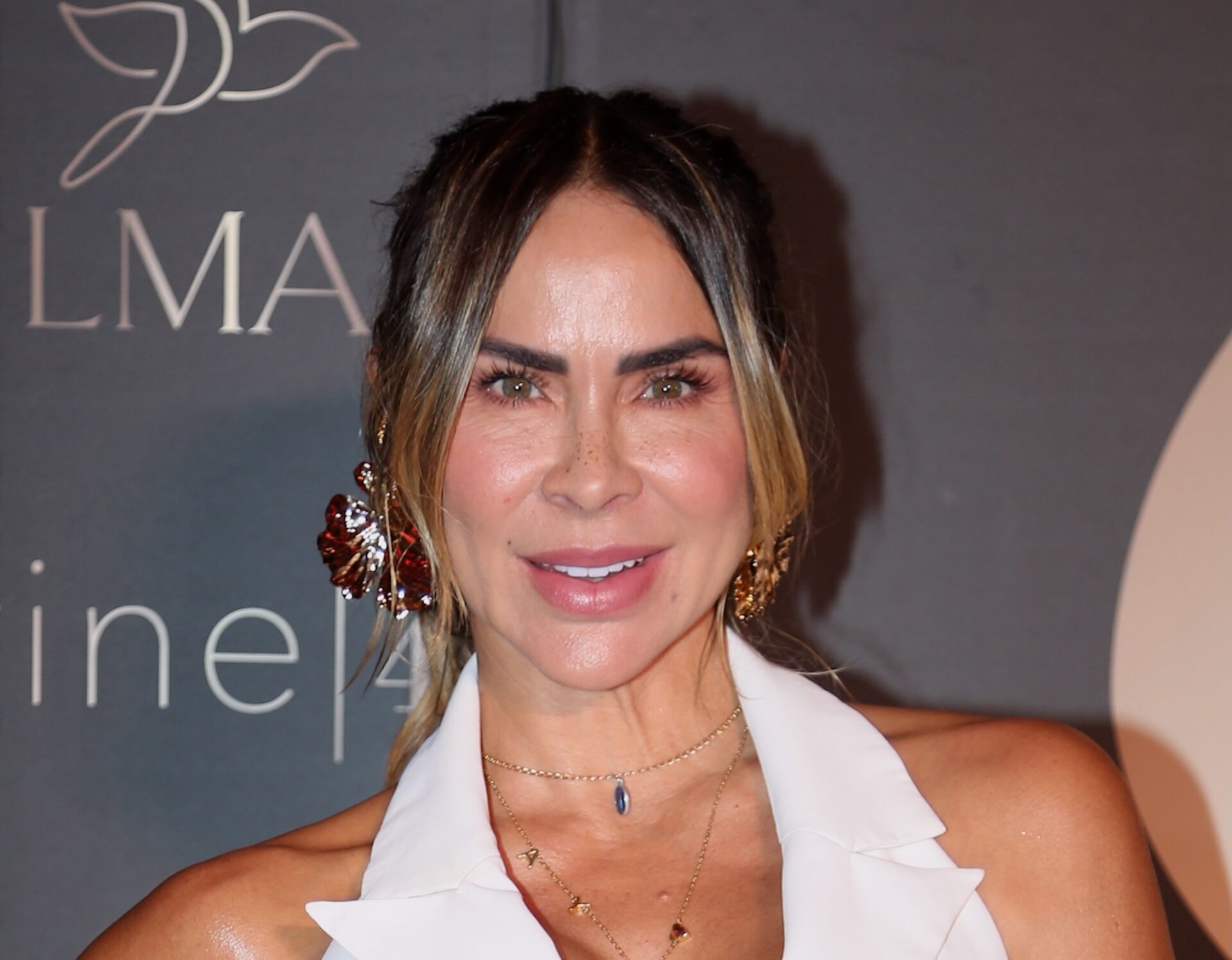 Hijos de Aylín Mujica despiden a su hermano mayor 