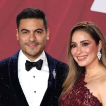 Carlos Rivera y Cinthia Rodríguez serán padres de una niña