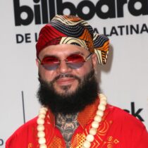 Farruko se sintió usado por la iglesia