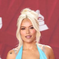 Karol G llora de gratitud