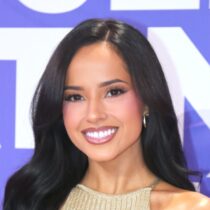 Becky G está orgullosa de hablar spanglish  