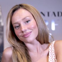 VIDEO: Ester Expósito confiesa cómo es en el amor