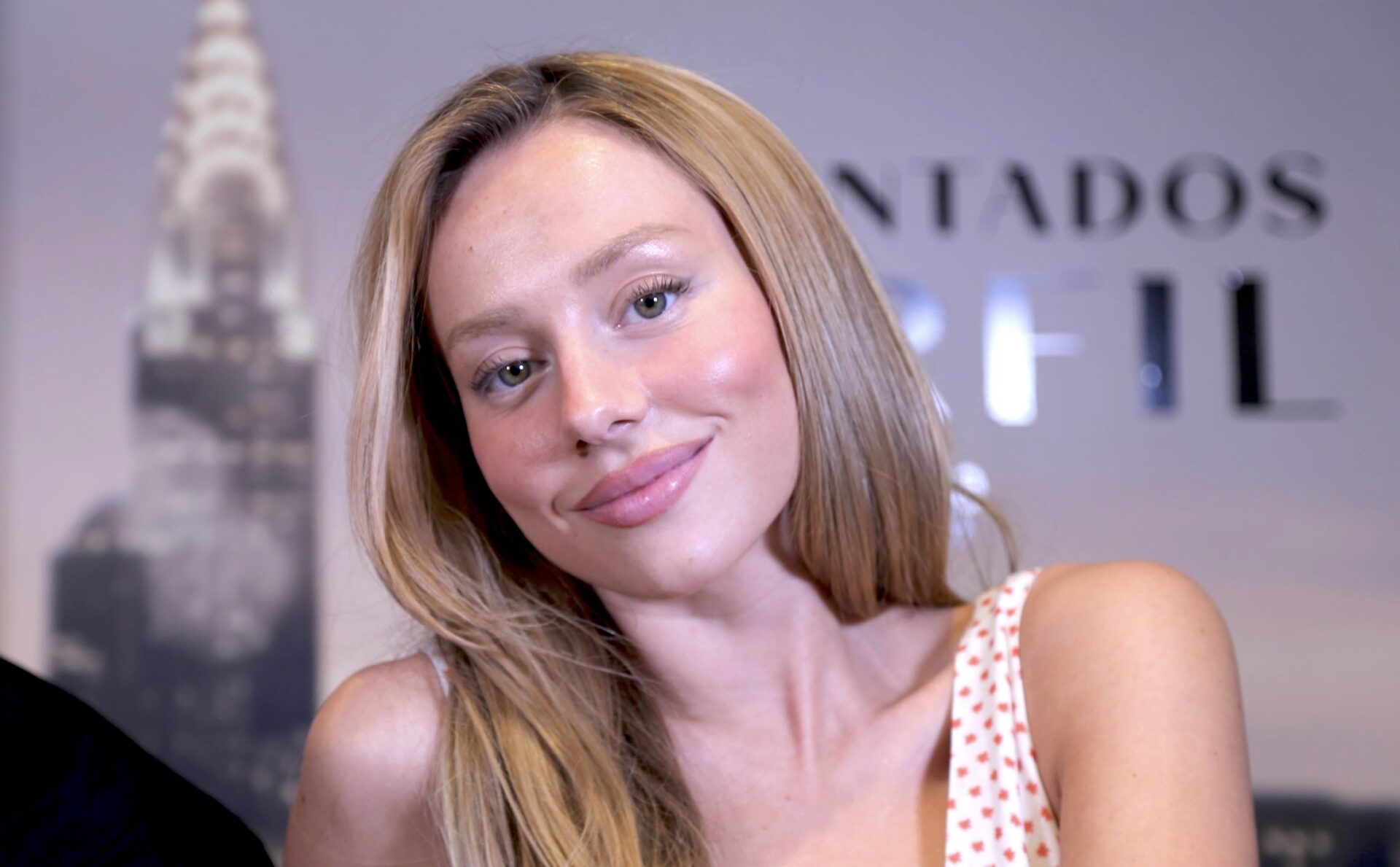 VIDEO: Ester Expósito confiesa cómo es en el amor