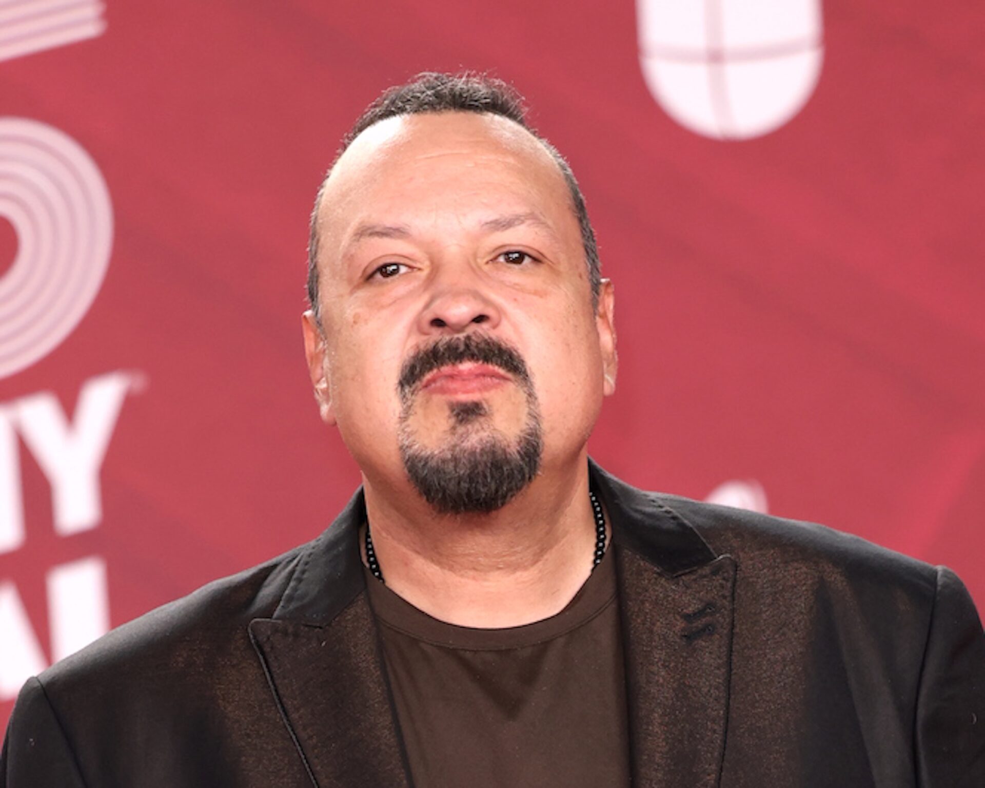 Hijo de Pepe Aguilar bloquea a Gala Montes 