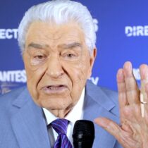 VIDEO: Don Francisco regresa con palito y la esperanza