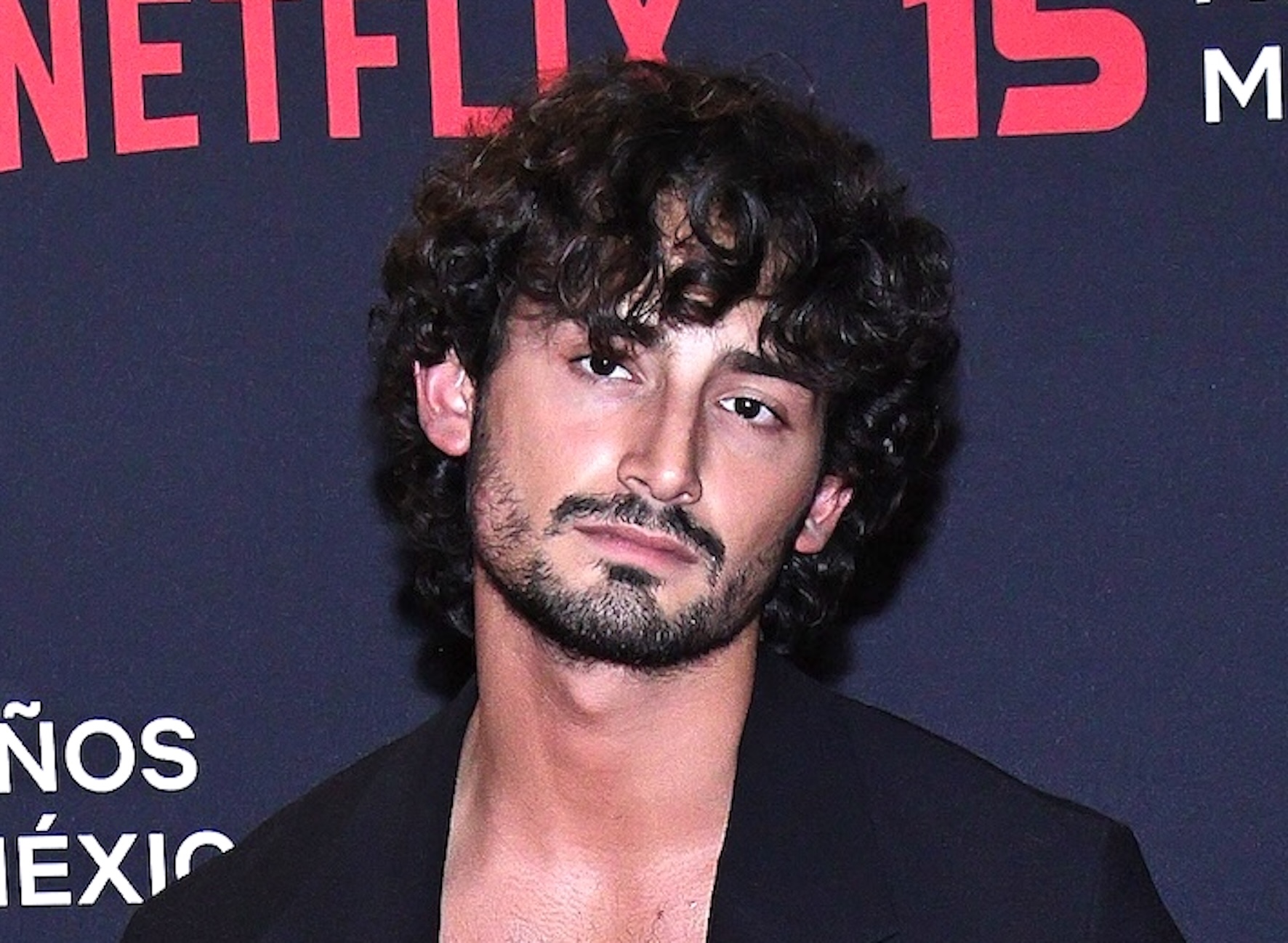 Emilio Osorio no puede meterse al mar