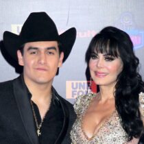 Maribel Guardia deja que su hijo hable de su papel de mamá 